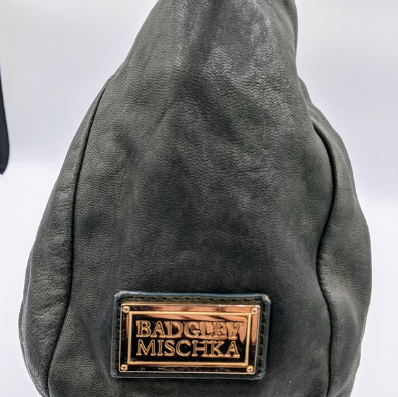 Badgley Mishka Forest Green Pleated leather bag - Picture 3 of 11